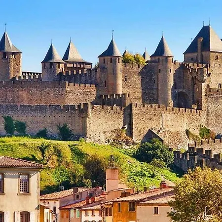 Le Petit Rempart T2 Vue Sur Remparts De La Cite * Carcassonne